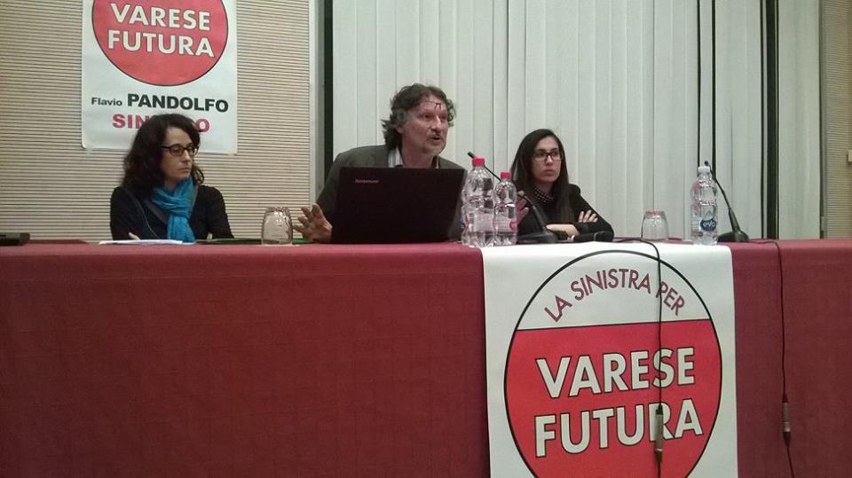 Sara Alahy con Flavio Pandolfo all'assemblea di presentazione della lista